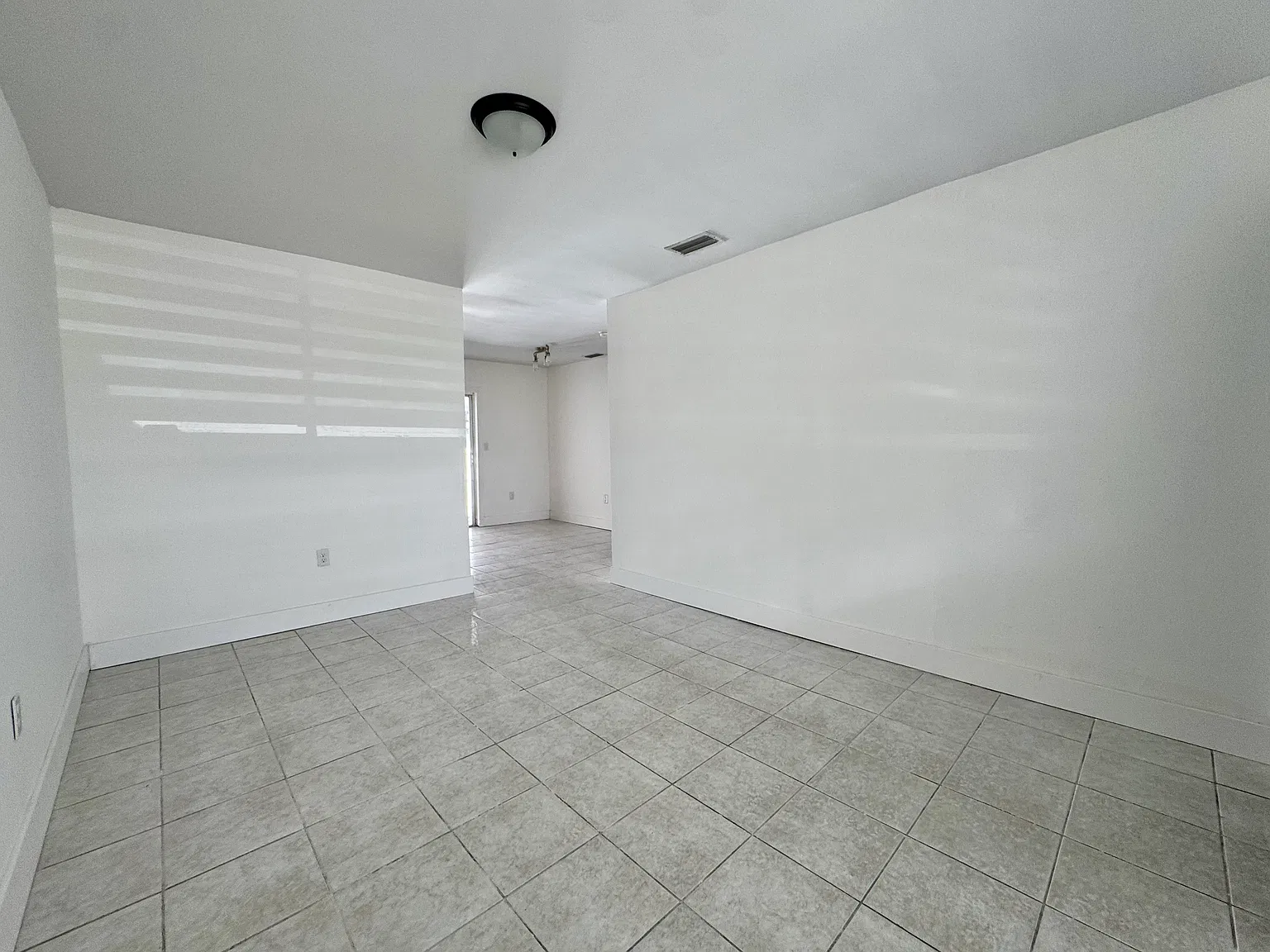 3 bed, $3,100 — Photo 3
