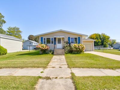 3208 15th St, Menominee, MI, 49858