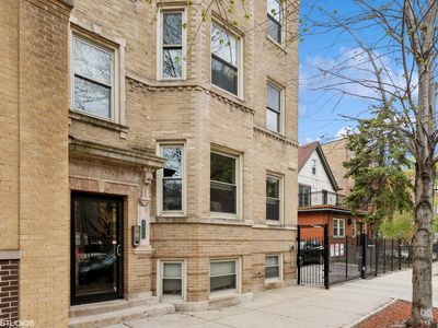 4706 N Winthrop Ave APT 2B, Chicago, IL, 60640