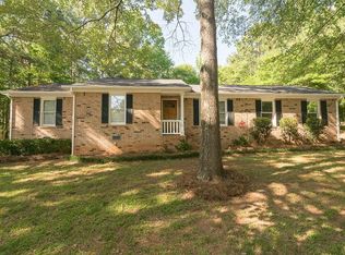 321 Oak Meadows Dr, Athens, GA 30605