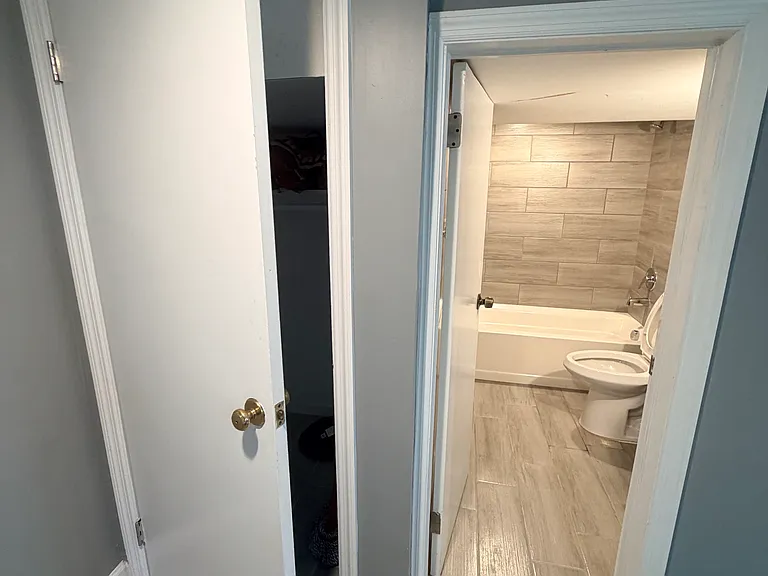 229 N Center St #1 — Photo 8