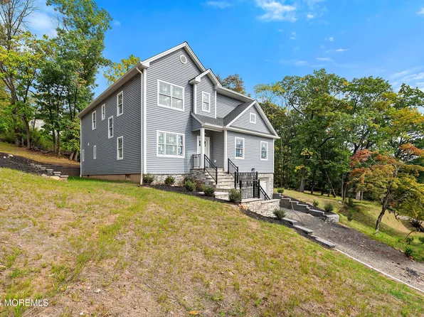 518-520 Cardinal Ln, Green Brook Twp., NJ 08812