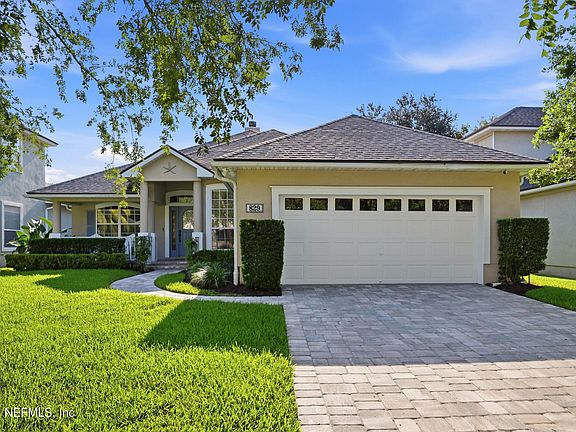 2nd image of 829 BONAIRE Circle