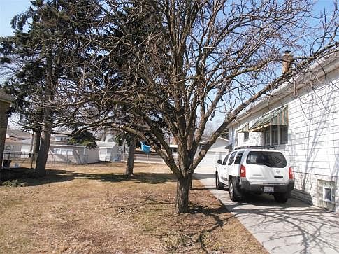 Side View and Driveway