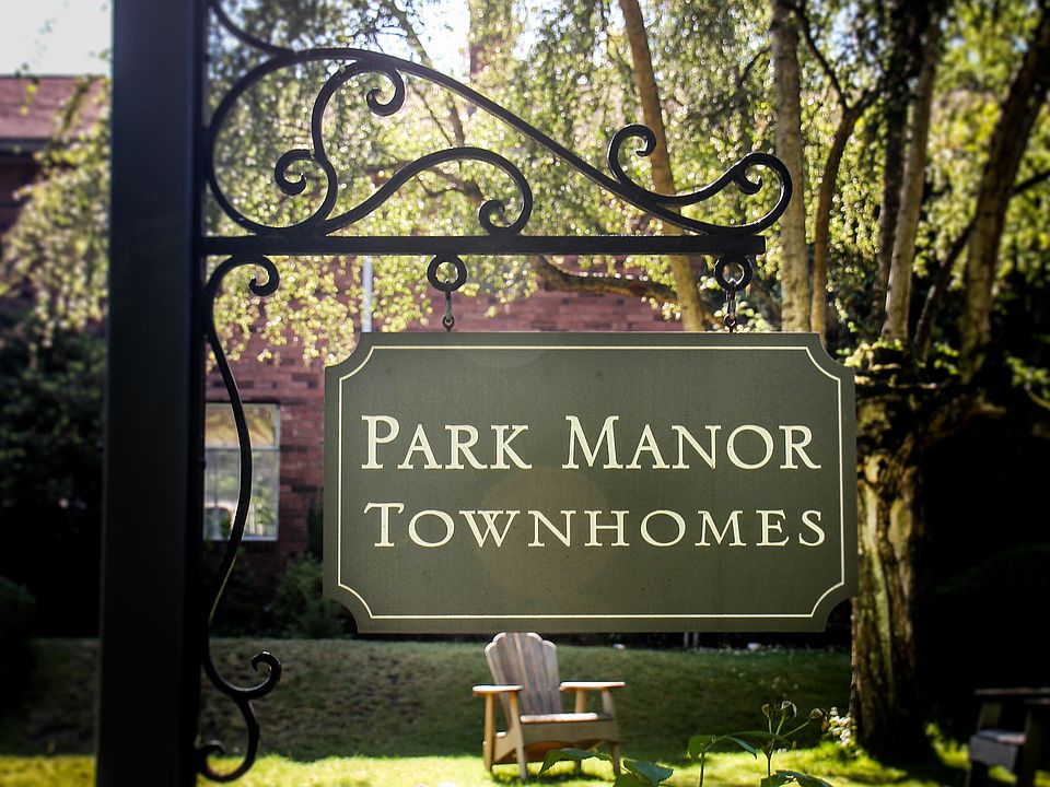 Park Manor Townhomes