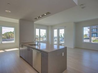 52 Innes Ct #104, San Francisco, CA 94124