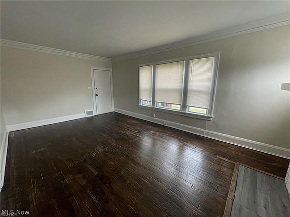 5th image of 3241 Kildare Rd