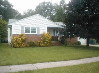845 Coolidge Ave, Woodbridge, NJ 07095