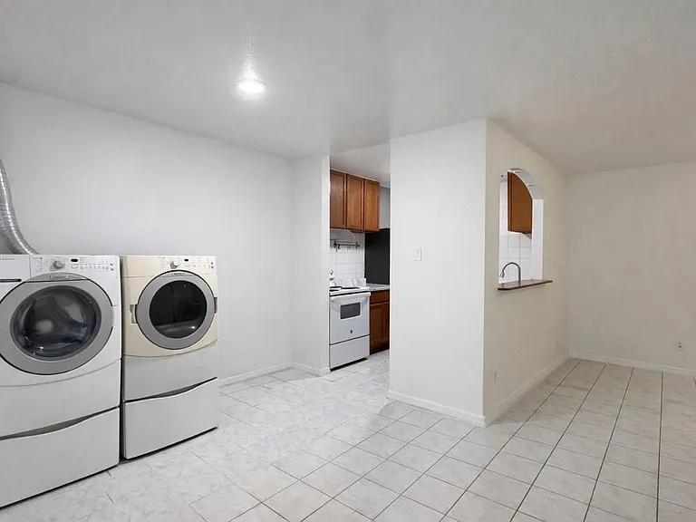 8200 Broadway St #309N — Photo 11