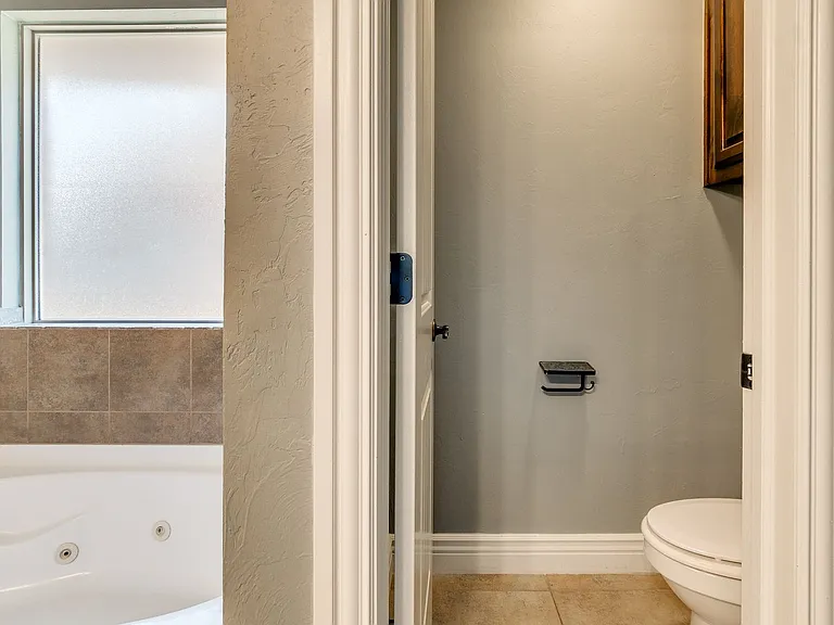 19217 Garden Creek Ln — Photo 16