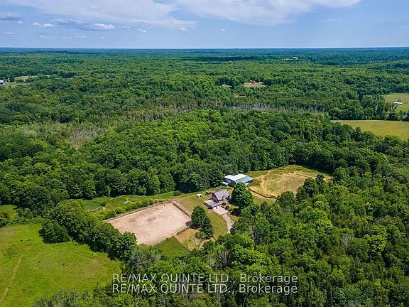 4th image of 252 Maines Rd
