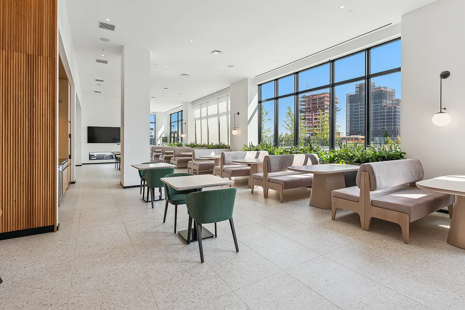 500 Degraw Street — Photo 2