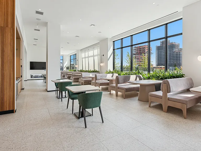 500 Degraw St #417 — Photo 16