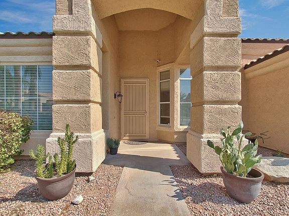 5th image of 1860 W Wisteria Dr