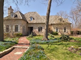 310 Keystone Ct, Glencoe, IL 60022