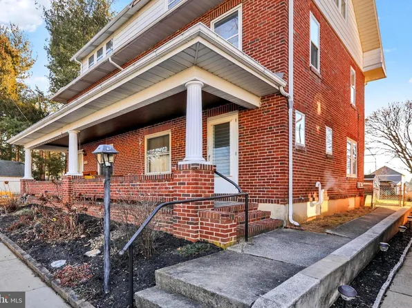 2012 Spring St, West Lawn, PA 19609