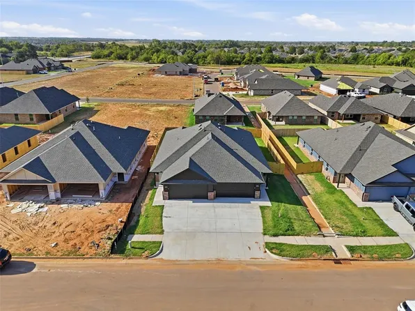 10620 SW 17th Ct, Yukon, OK 73099