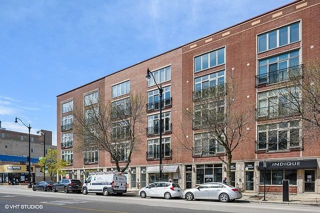 1st image of 1922 S Wabash Ave Unit 2