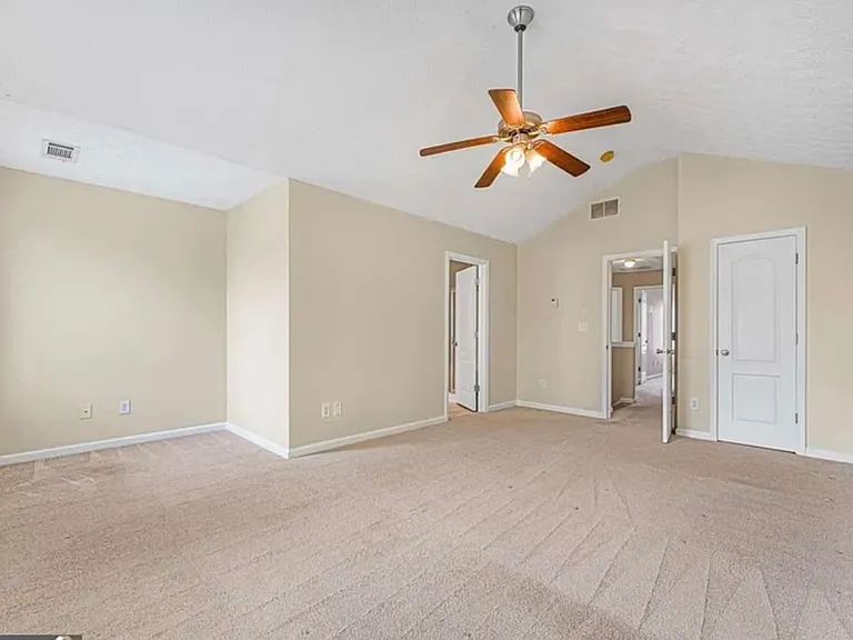 7590 Summer Berry Ln — Photo 22