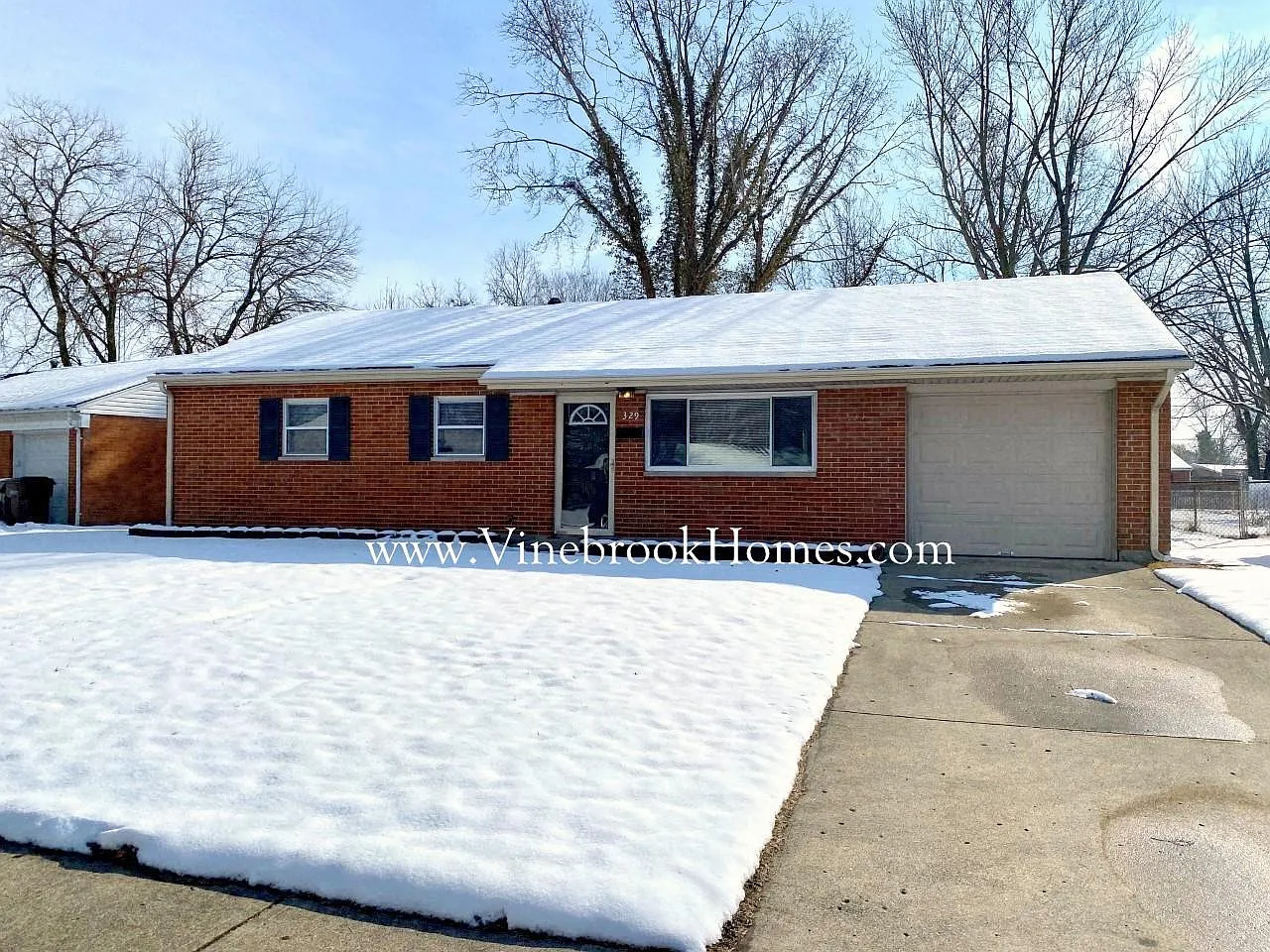329 Lutz Dr photo 1