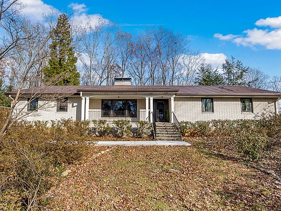 5th image of 3384 Timber Lake Rd NW