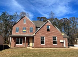 5332 Summer Oak Ln, Buford, GA 30518