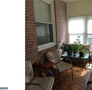 5th image of 6011 Tulip St