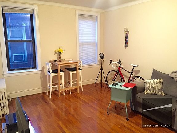3rd image of 3174 23rd St #4F