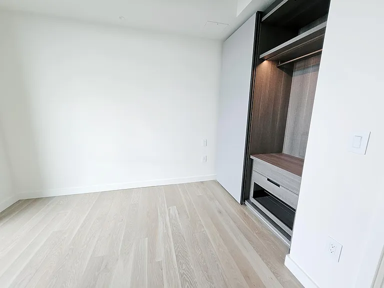 889 103rd Ave NE #1501 — Photo 16
