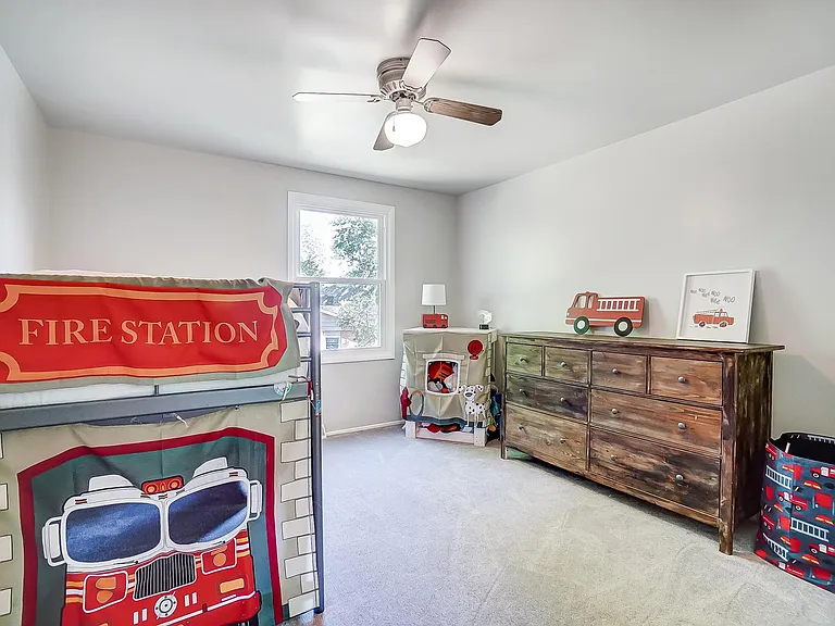 4216 Silver Oak St — Photo 36
