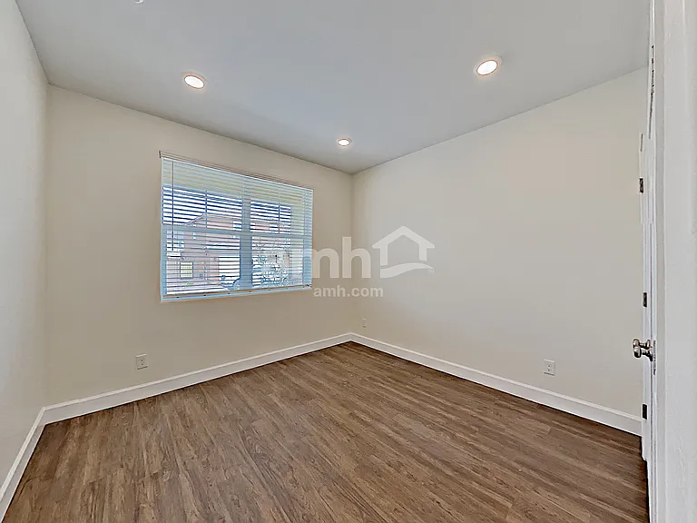 5949 W Columbine Dr — Photo 23