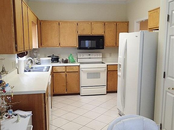 5th image of 1396 Greenvista Ln