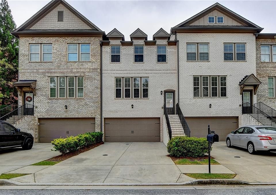 1st image of 2179 Mission View Dr