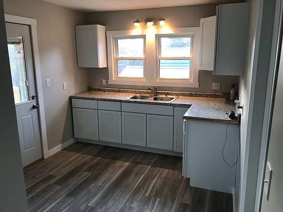 5th image of 487 Beechwood Dr