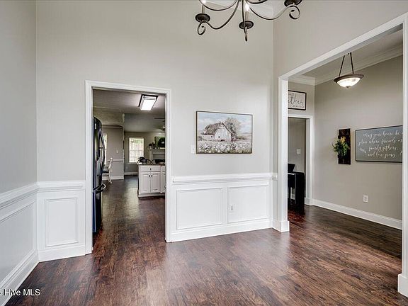 5th image of 4480 Country Glen Circle