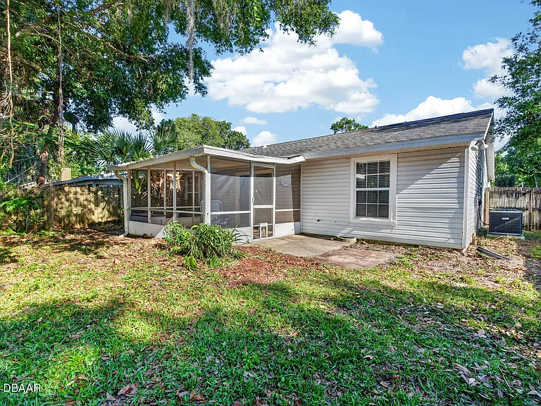 1133 Squirrel Nest Ln — Photo 27