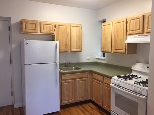4th image of 70 E 127th St #3AA