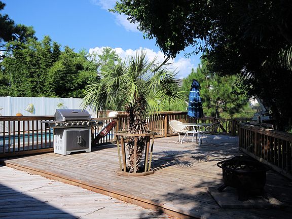 4th image of 1229 Quail Lake Blvd