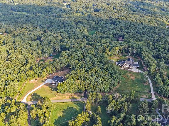 3rd image of 11626 Brief Rd