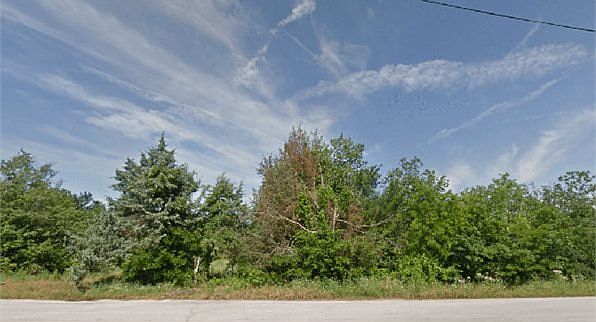 2nd image of 620 S Elm St