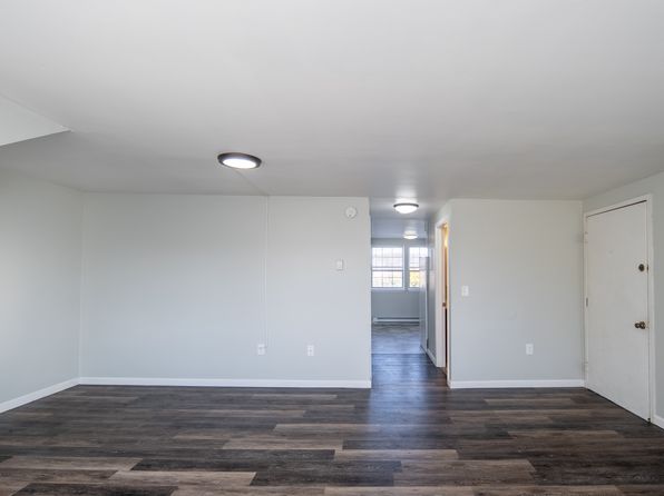 50-62 East St