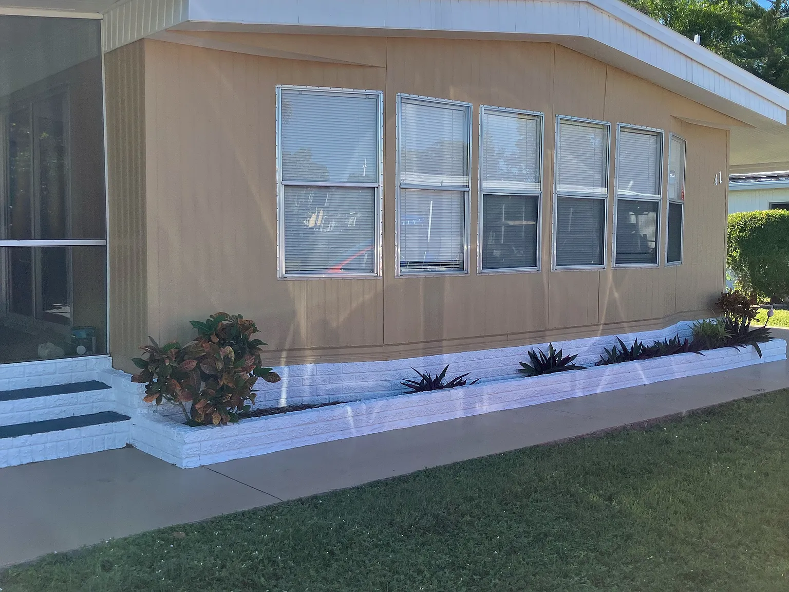 2 bed, 1000 sqft, $1,850 — Photo 2