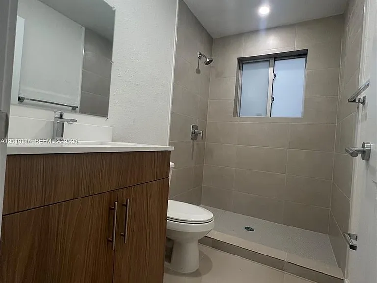 199 S Redland Rd #B5 — Photo 7