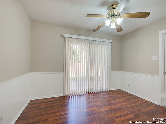 5th image of 6828 Woodflame Ct