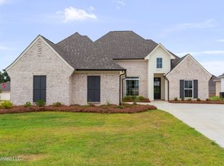 201 Harvest View Pl, Madison, MS 39110