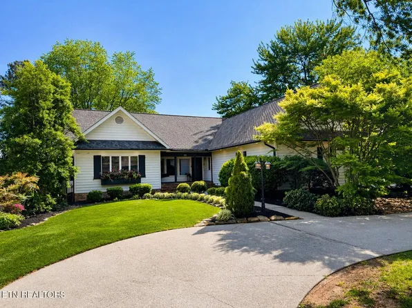 305 Llanerch Point, Farragut, TN 37934