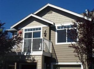 1215 227th Ln SE UNIT G-5, Sammamish, WA 98075