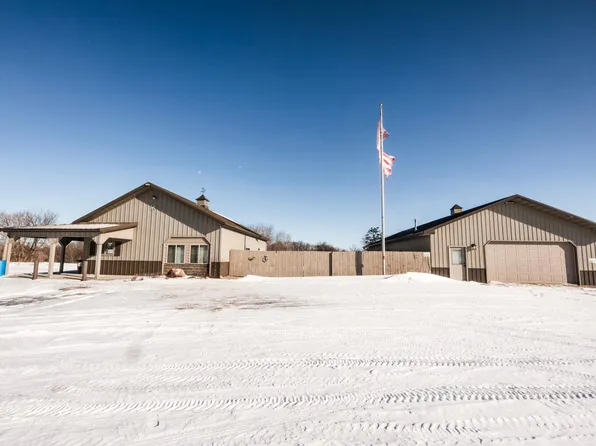 47260 Wintergreen Rd, Perham, MN 56573
