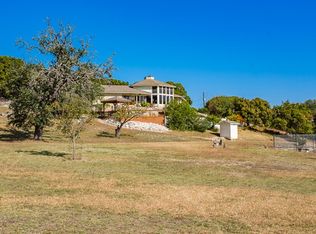 160 Nimitz Dr, Kerrville, TX 78028