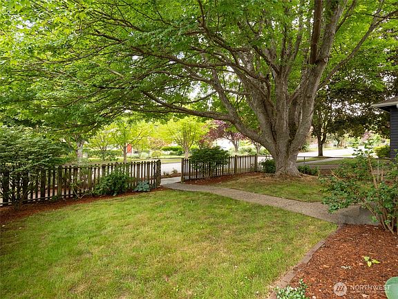 2nd image of 4718 49th Avenue SW